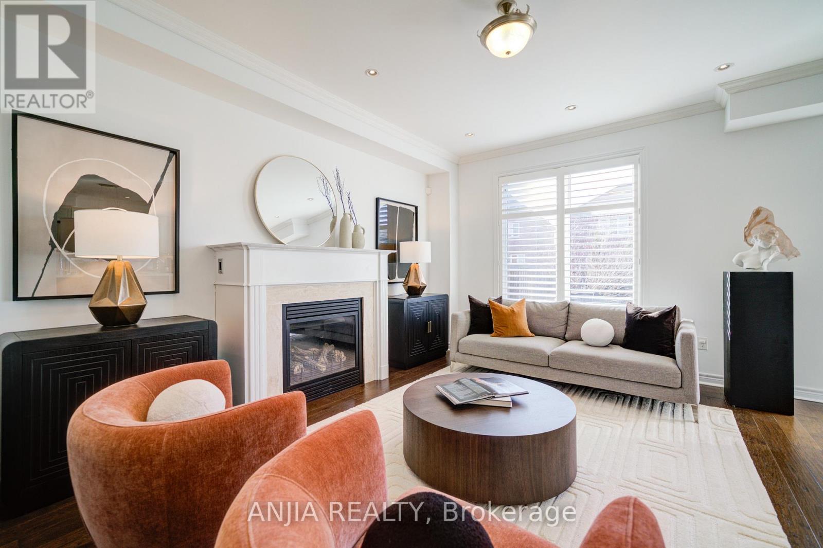 9 Cecil Nichols Avenue, Markham, Ontario  L6C 0L8 - Photo 20 - N12175723