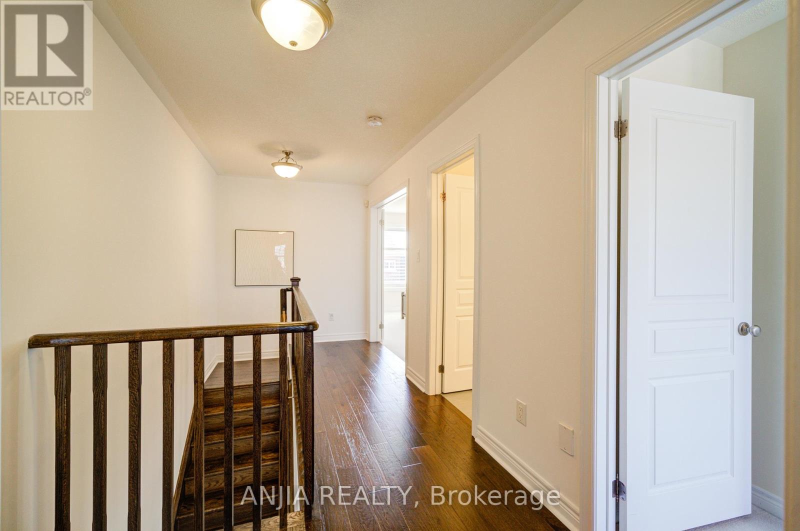 9 Cecil Nichols Avenue, Markham, Ontario  L6C 0L8 - Photo 25 - N12175723