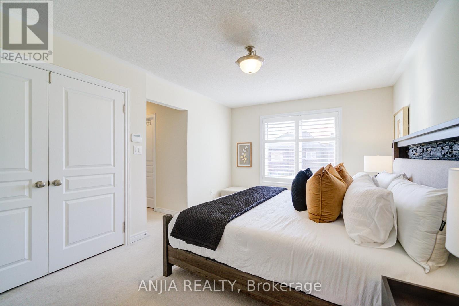 9 Cecil Nichols Avenue, Markham, Ontario  L6C 0L8 - Photo 32 - N12175723