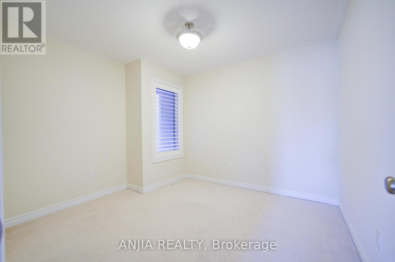 9 Cecil Nichols Avenue, Markham, Ontario  L6C 0L8 - Photo 42 - N12175723