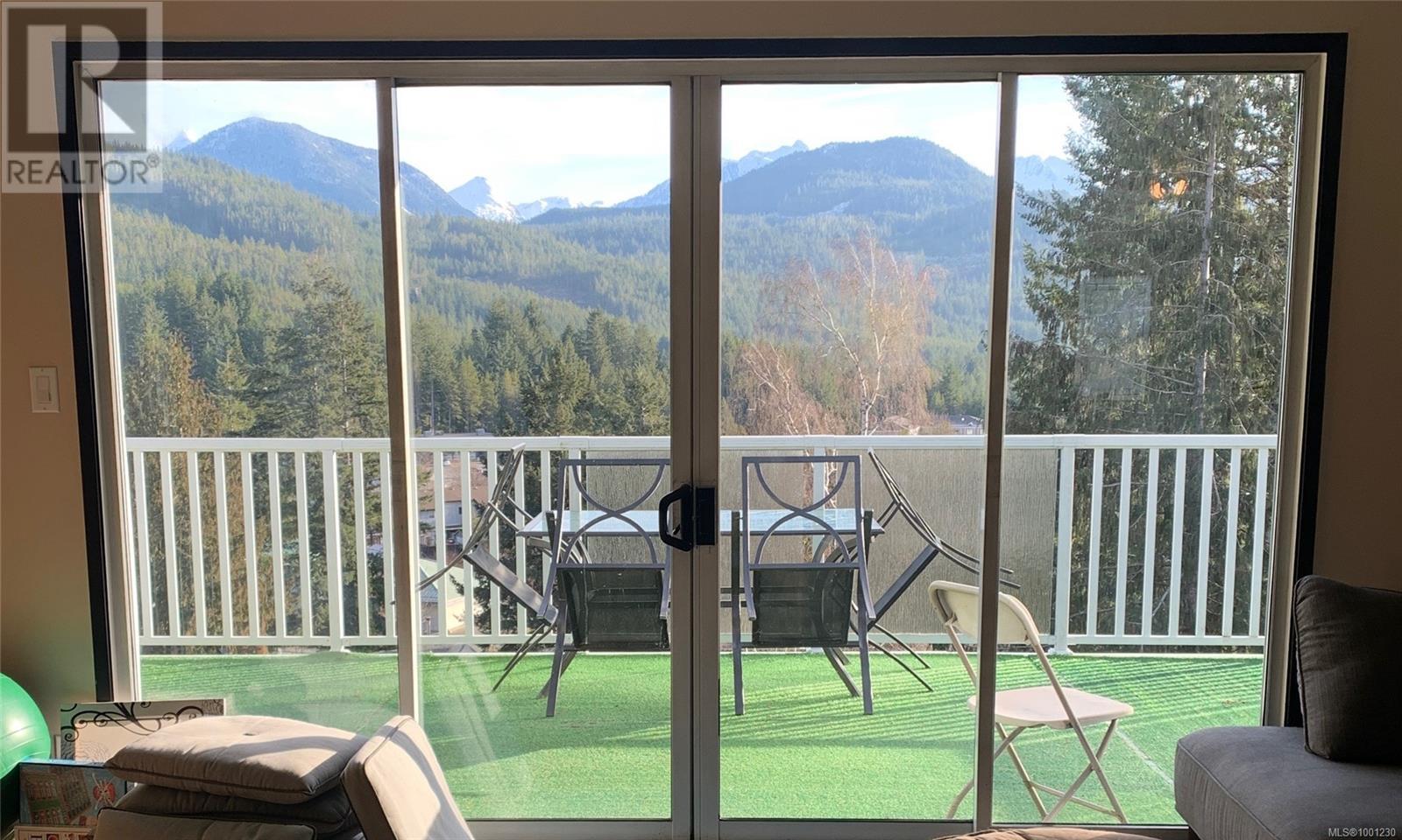547 Mallard Way, Gold River, British Columbia  V0P 1G0 - Photo 5 - 1001230