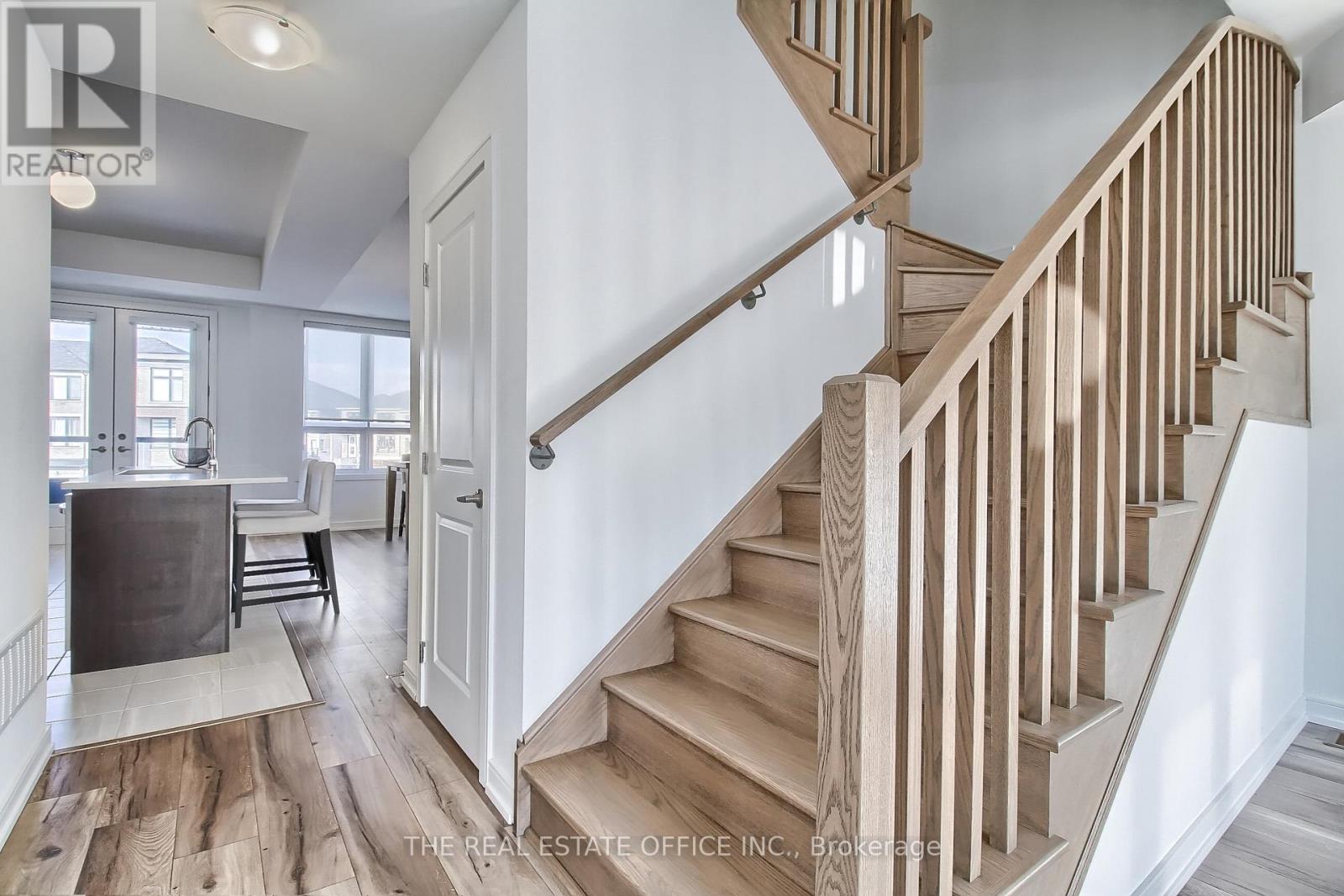 40 Blue Forest Crescent, Barrie, Ontario  L9J 0N3 - Photo 23 - S12175668