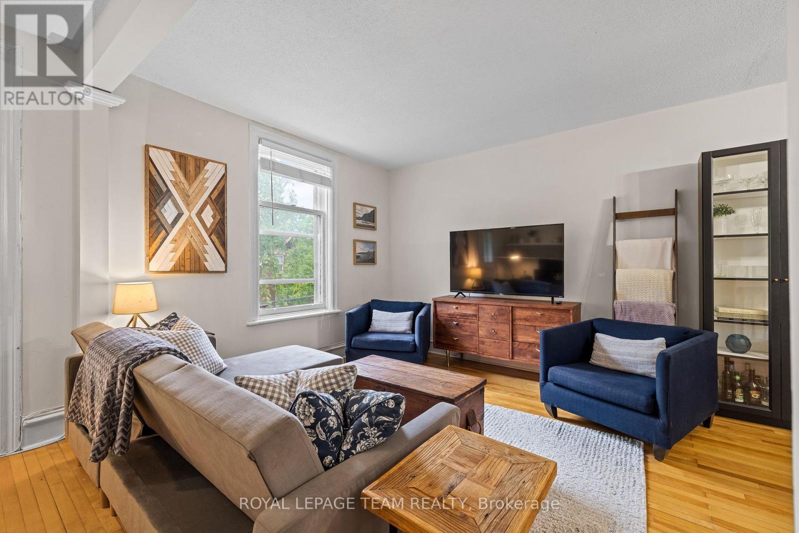 26 Third Avenue, Ottawa, Ontario  K1S 2J6 - Photo 7 - X12175780