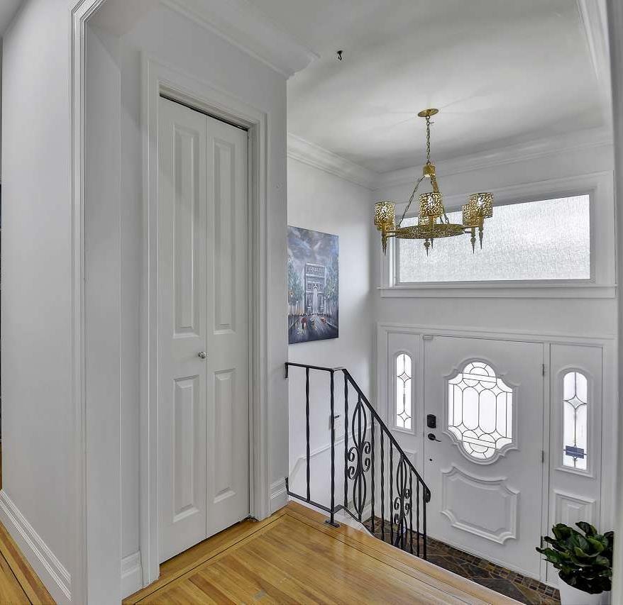 Property at 10121 127B STREET image 2