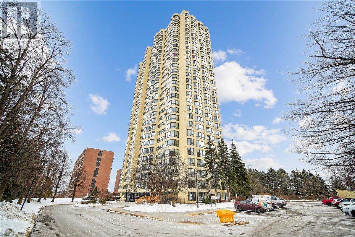 1707 - 8 LISA STREET, Brampton, Ontario