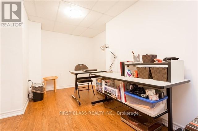 248 Georgian Drive, Oakville, Ontario  L6H 7K1 - Photo 9 - W12175735