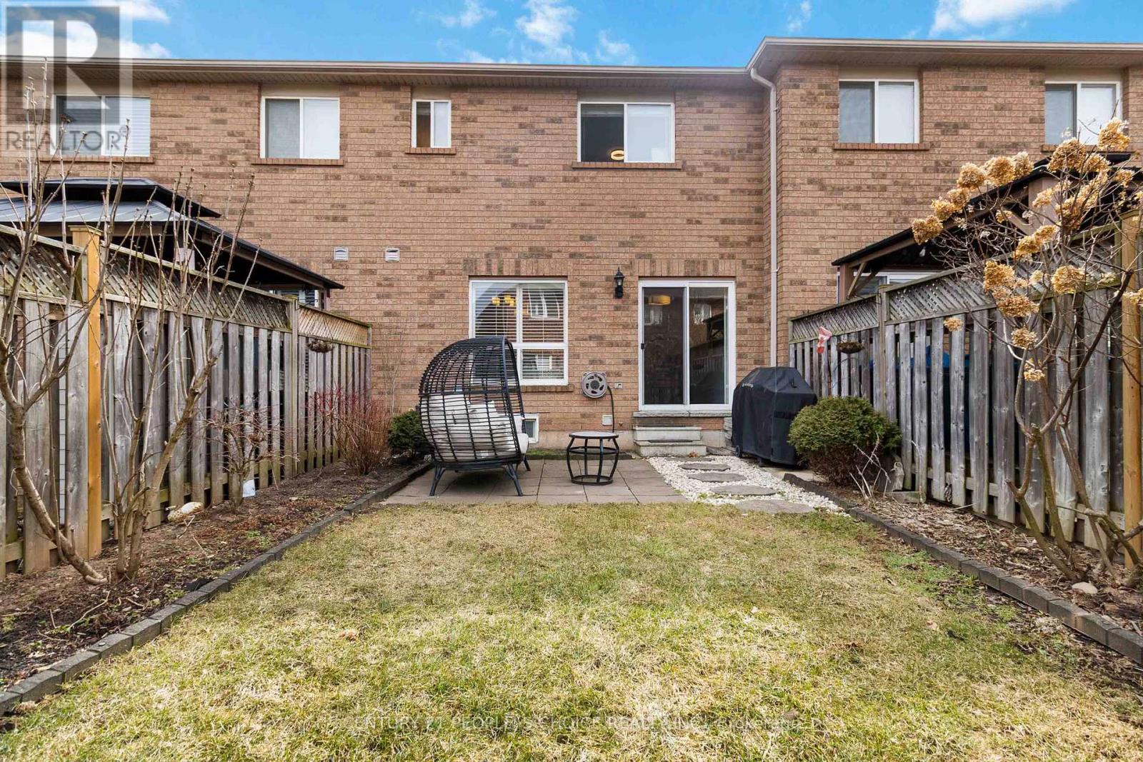 2145 Redstone Crescent, Oakville, Ontario  L6M 5B2 - Photo 37 - W12175750