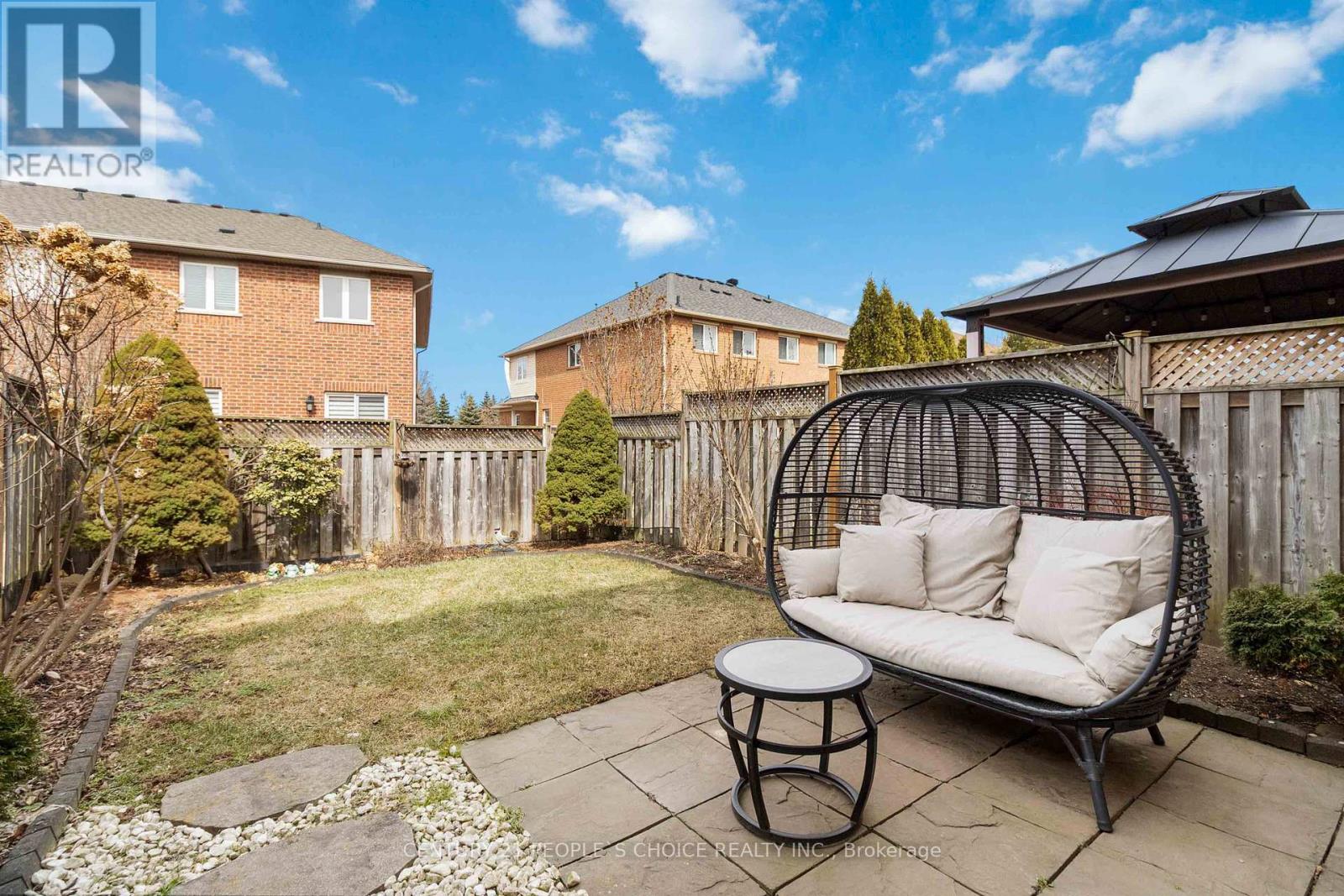 2145 Redstone Crescent, Oakville, Ontario  L6M 5B2 - Photo 38 - W12175750