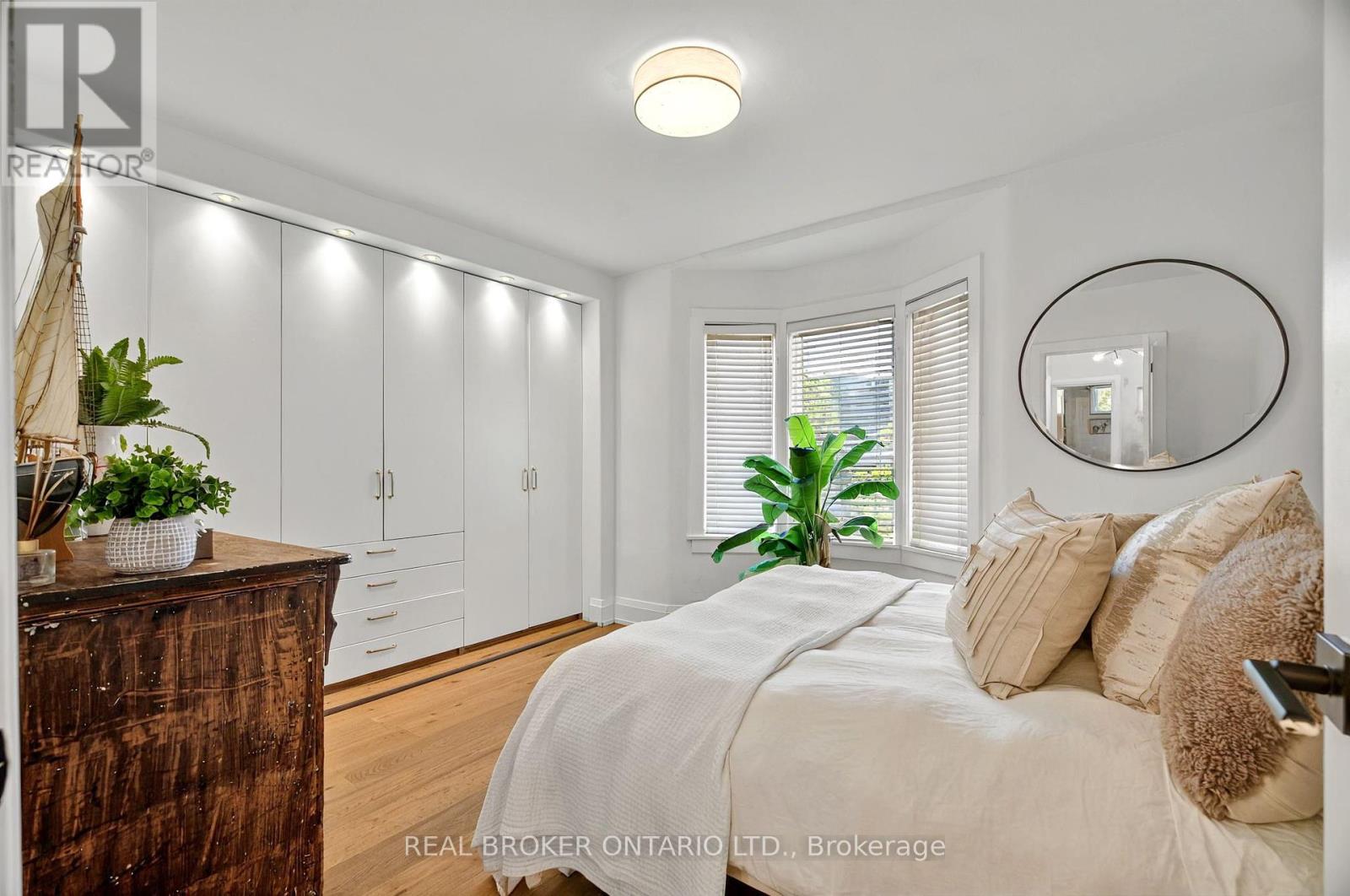 143 Parkmount Rd Road, Toronto, Ontario  M4J 4V3 - Photo 21 - E12175751