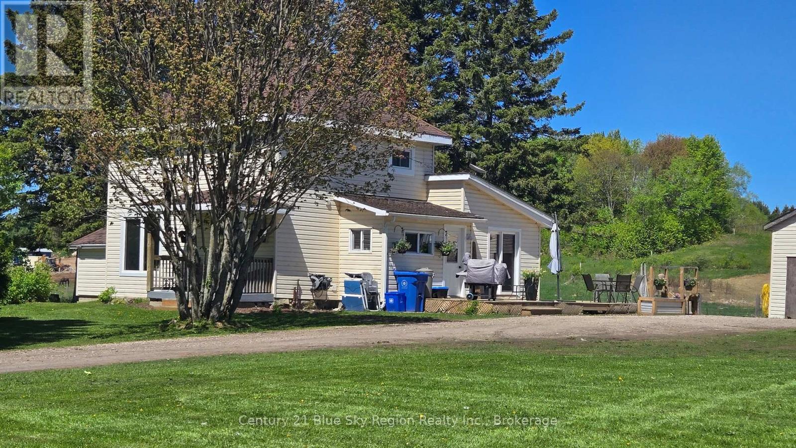 2670 Chiswick Line, Chisholm, Ontario  P0H 1Z0 - Photo 1 - X12175806