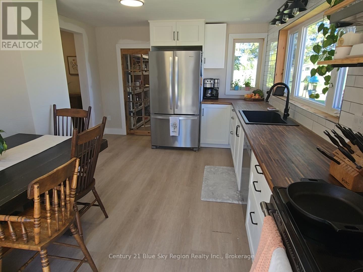2670 Chiswick Line, Chisholm, Ontario  P0H 1Z0 - Photo 13 - X12175806