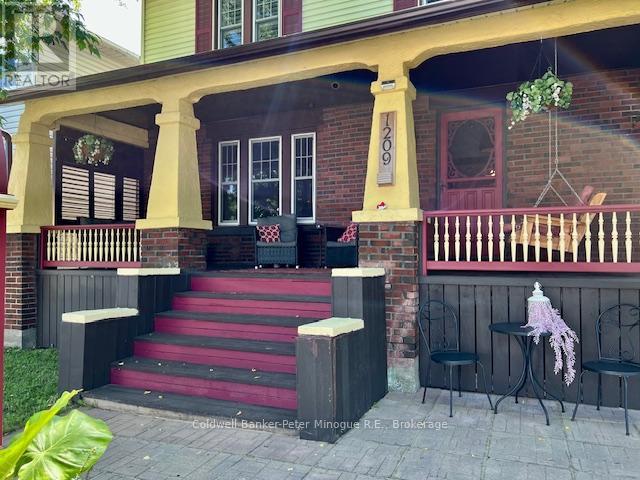1209 HAMMOND STREET, North Bay, Ontario