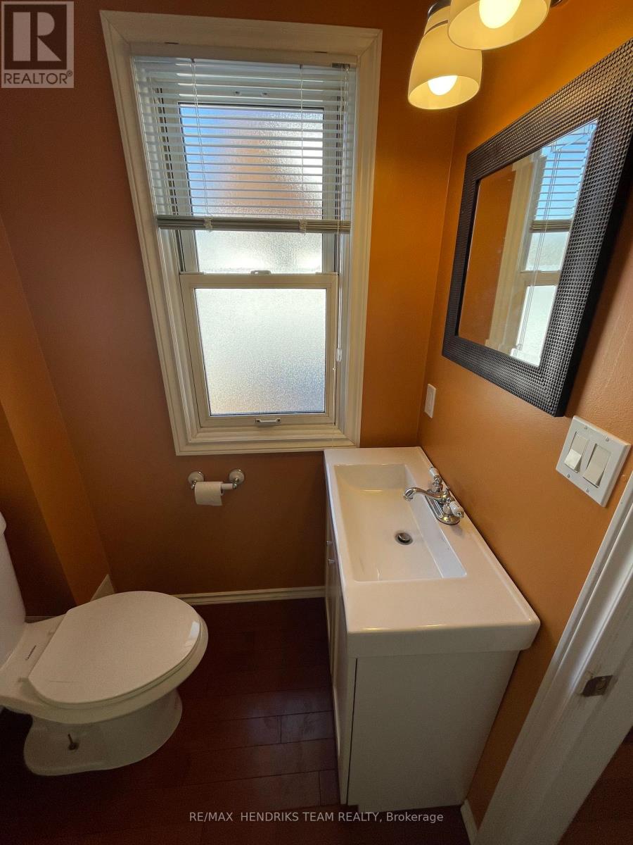 537 King Street, Welland, Ontario  L3B 3K9 - Photo 15 - X12090966