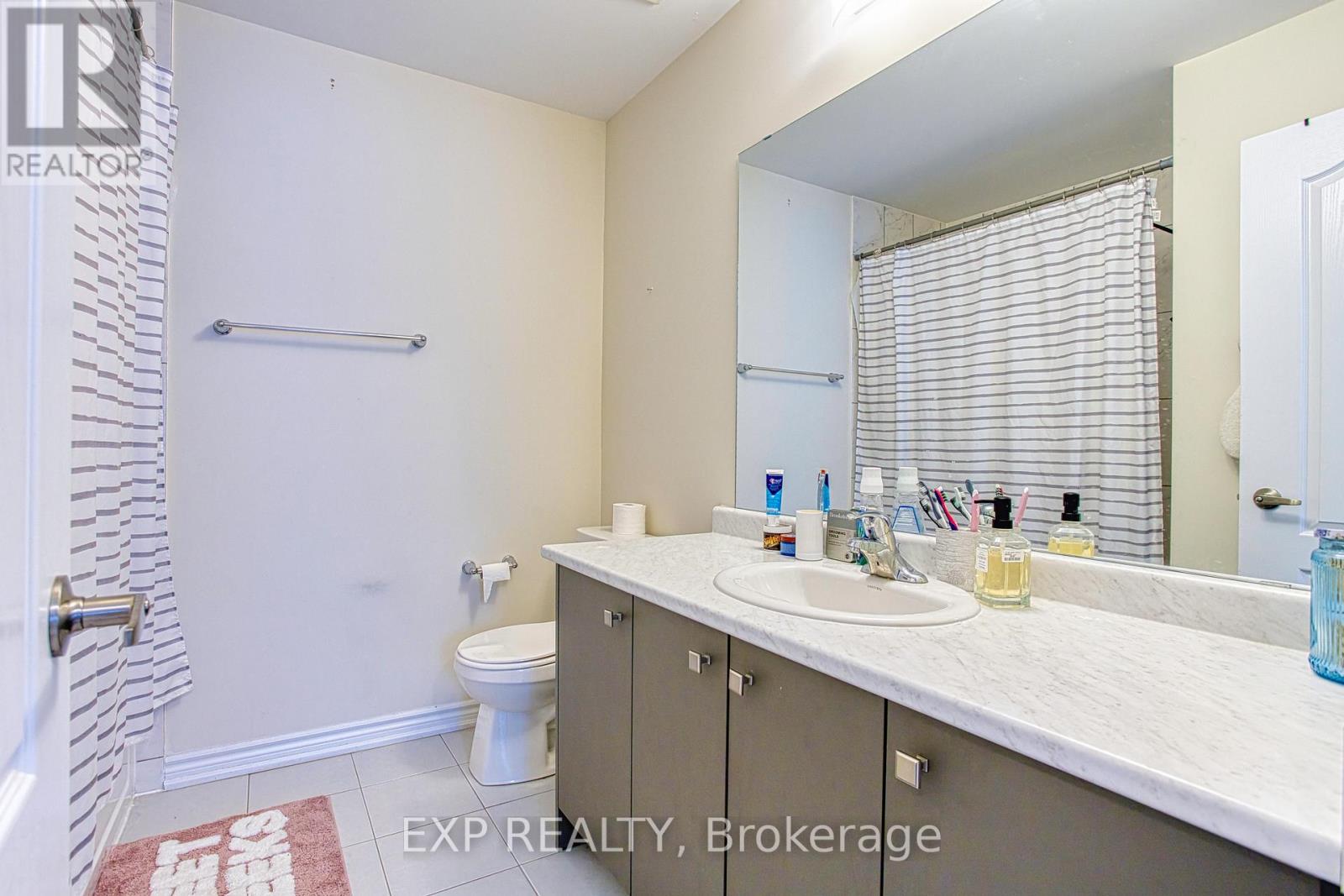 49 Sugar May Avenue, Thorold, Ontario  L2V 0L3 - Photo 18 - X12175761