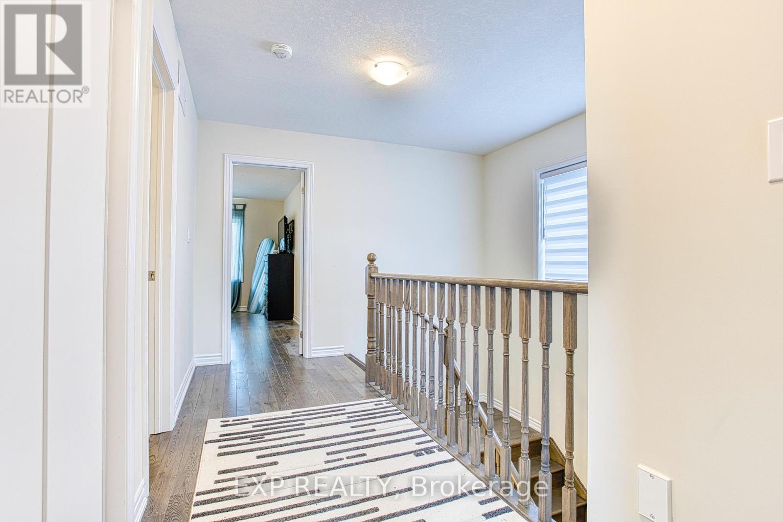 49 Sugar May Avenue, Thorold, Ontario  L2V 0L3 - Photo 21 - X12175761