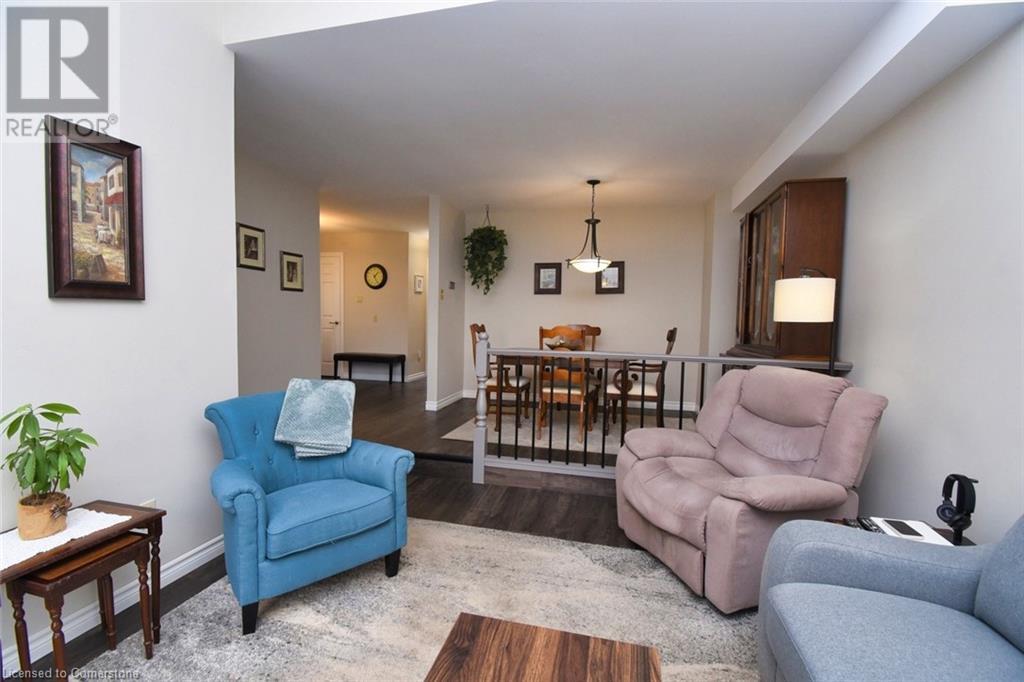 Property at 56 MUSCOT Drive image 5