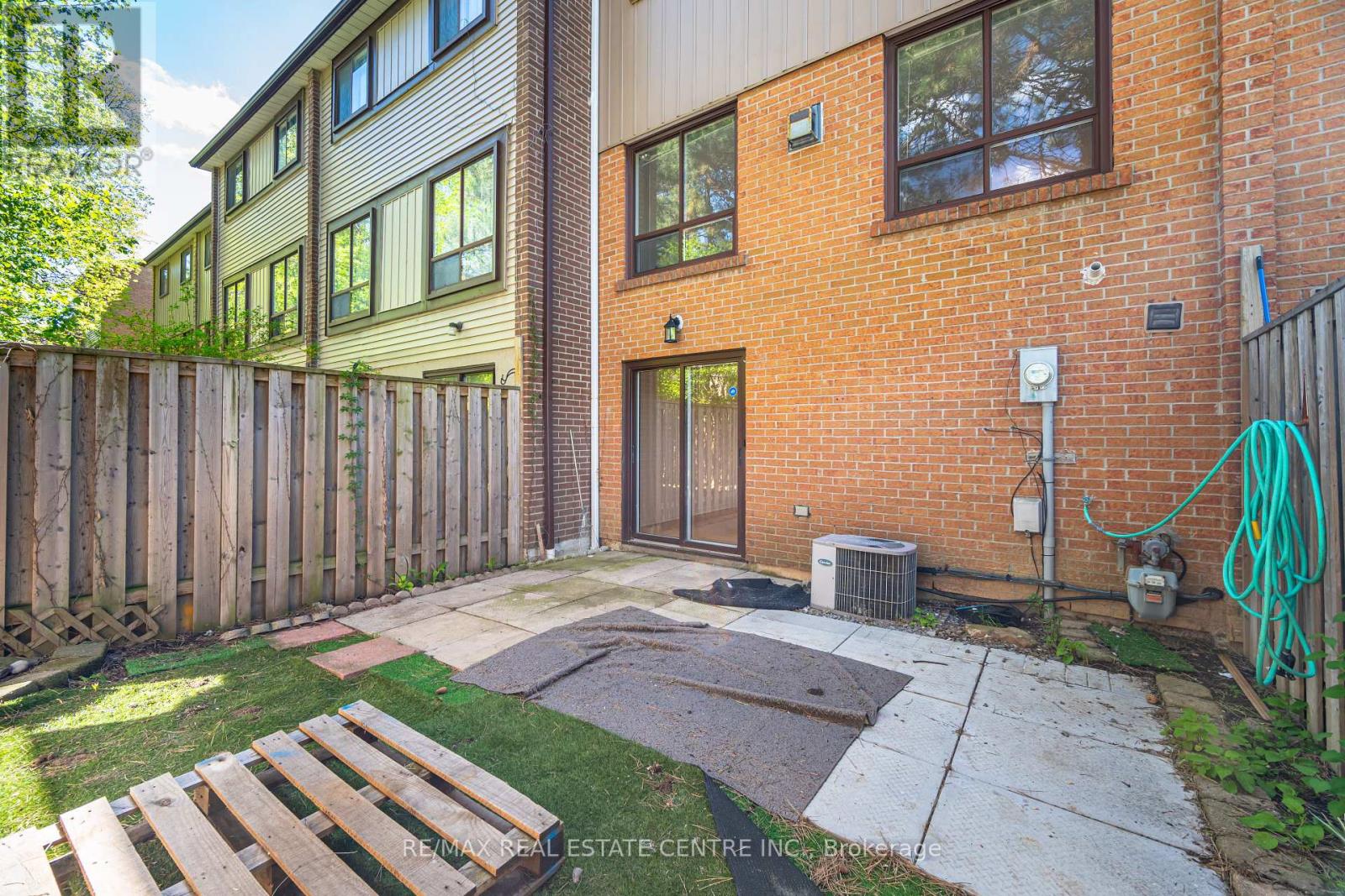 122 Moregate Crescent, Brampton, Ontario  L6S 3K9 - Photo 44 - W12156257