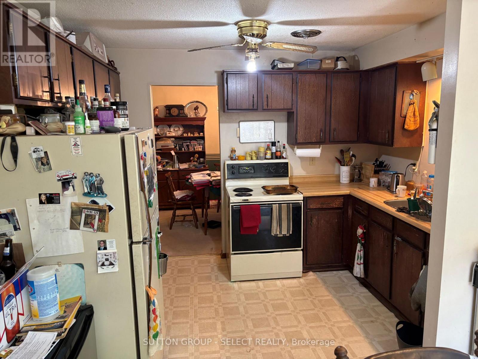 50 Monmore Road, London North, Ontario  N6G 2W6 - Photo 5 - X12176012
