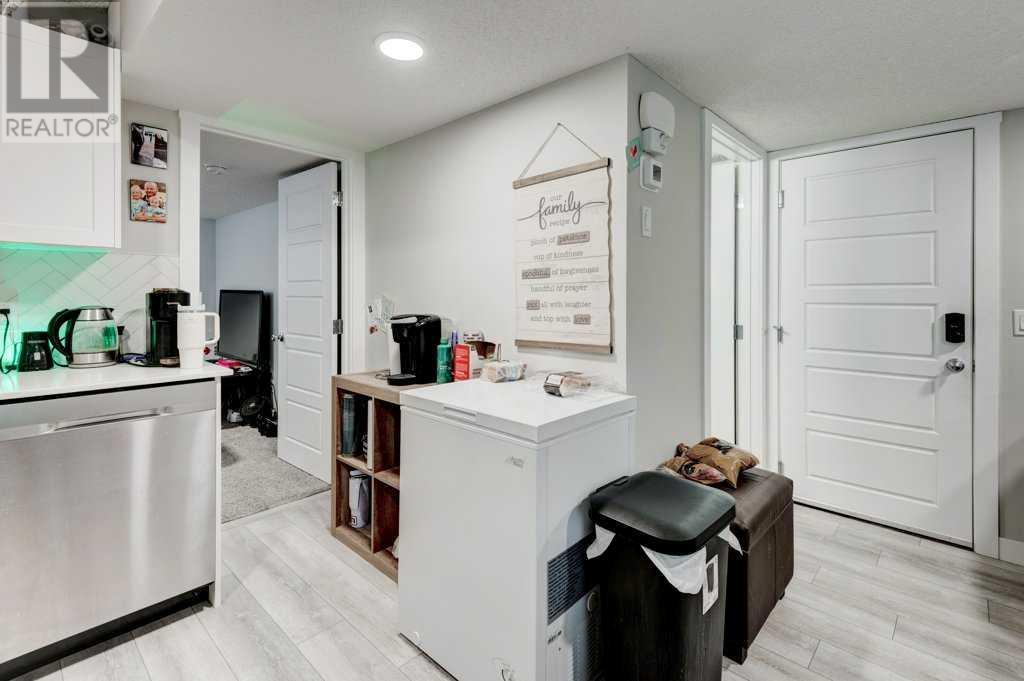 12 Legacy Glen Link Se, Calgary, Alberta  T2X 4T3 - Photo 24 - A2224491