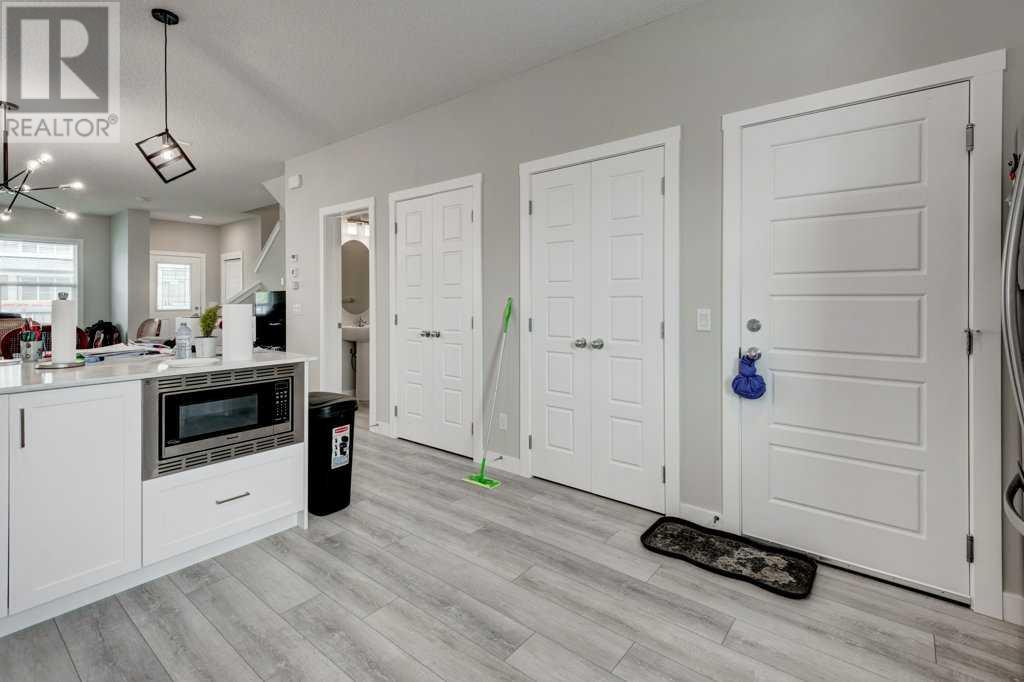 12 Legacy Glen Link Se, Calgary, Alberta  T2X 4T3 - Photo 10 - A2224491