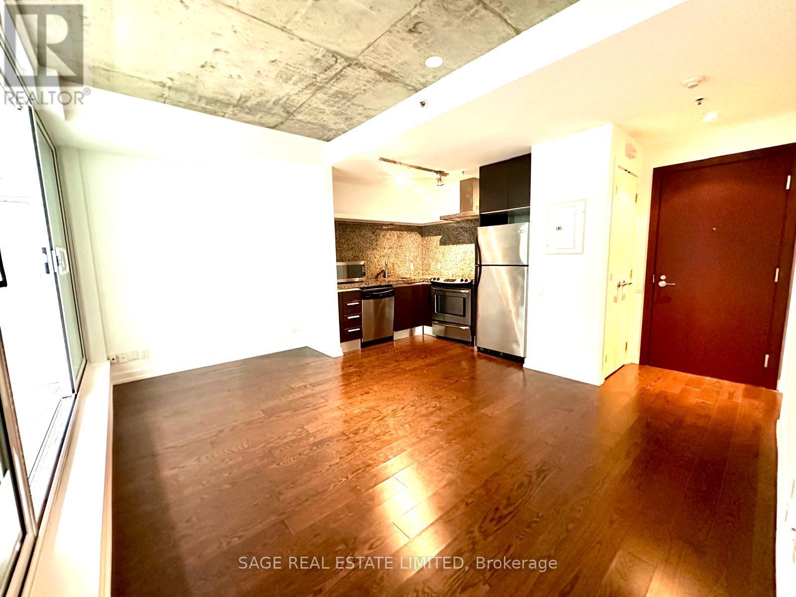 612 - 75 PORTLAND STREET, Toronto, Ontario