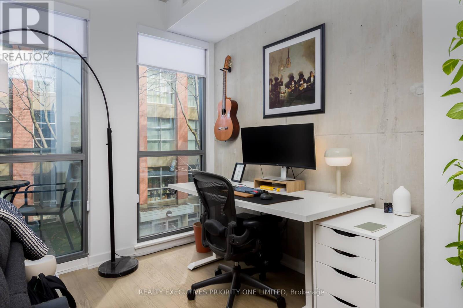 309 - 39 Brant Street, Toronto, Ontario  M5V 0M8 - Photo 12 - C12175849