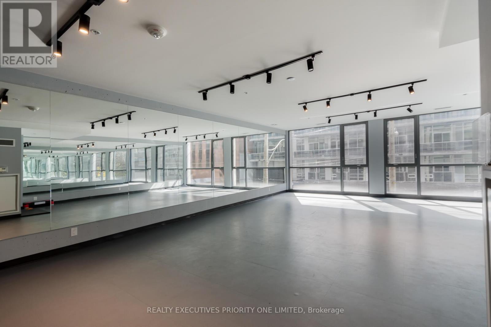 309 - 39 Brant Street, Toronto, Ontario  M5V 0M8 - Photo 20 - C12175849