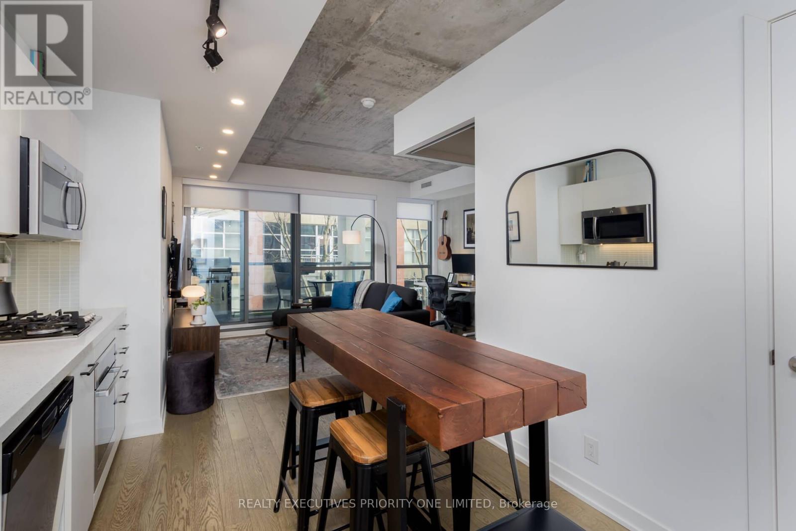309 - 39 Brant Street, Toronto, Ontario  M5V 0M8 - Photo 5 - C12175849