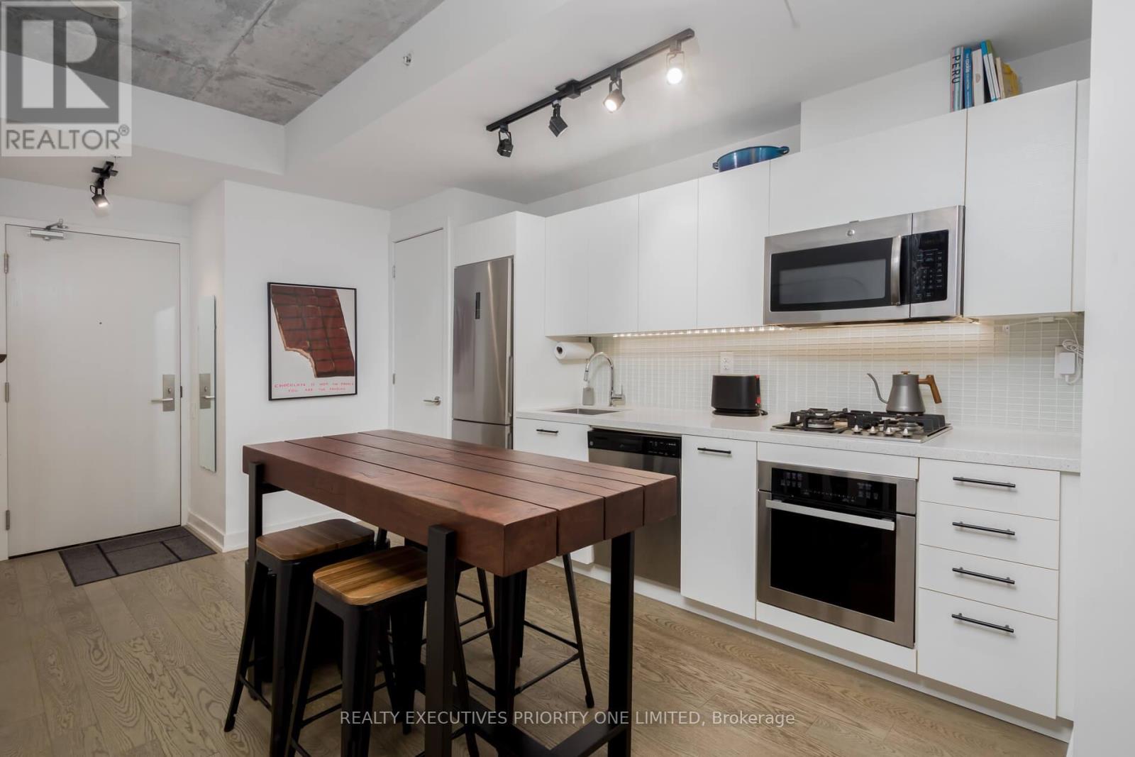 309 - 39 Brant Street, Toronto, Ontario  M5V 0M8 - Photo 6 - C12175849