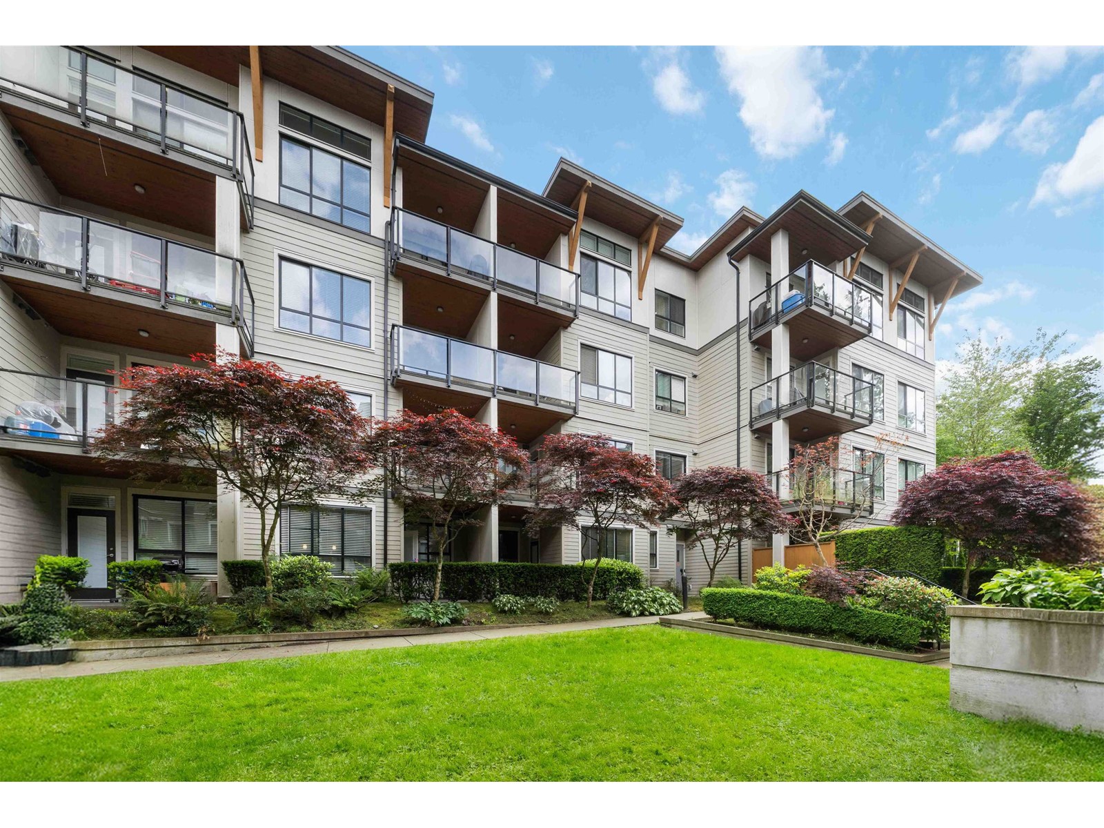 208 10455 154 STREET, Surrey, British Columbia