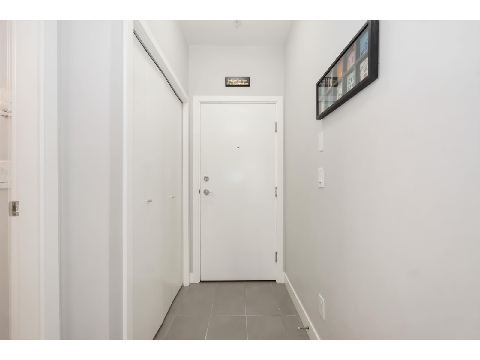 208 10455 154 Street, Surrey, British Columbia  V3R 0C5 - Photo 2 - R3007596