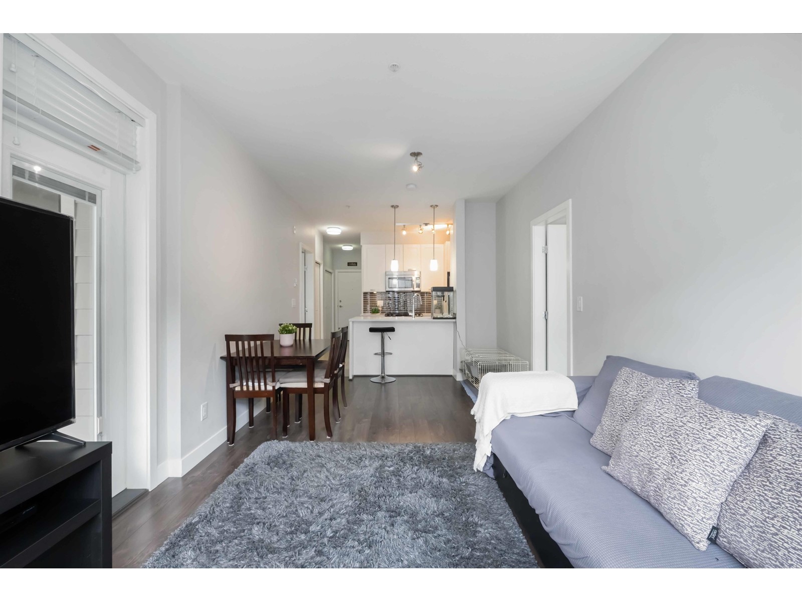 208 10455 154 Street, Surrey, British Columbia  V3R 0C5 - Photo 5 - R3007596