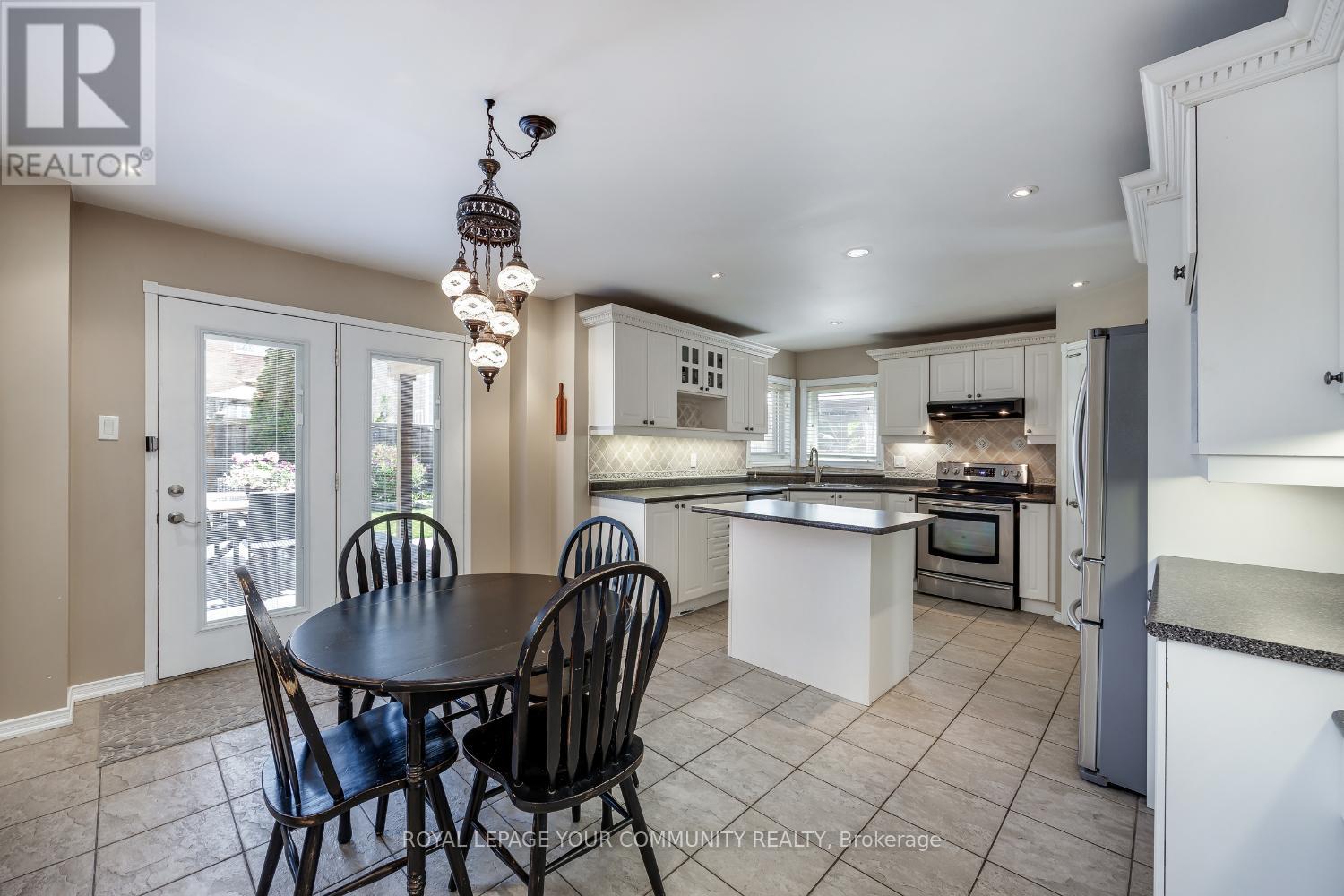 3 Briggs Crescent E, Whitby (Brooklin), Ontario  L1M 2E8 - Photo 13 - E12175828