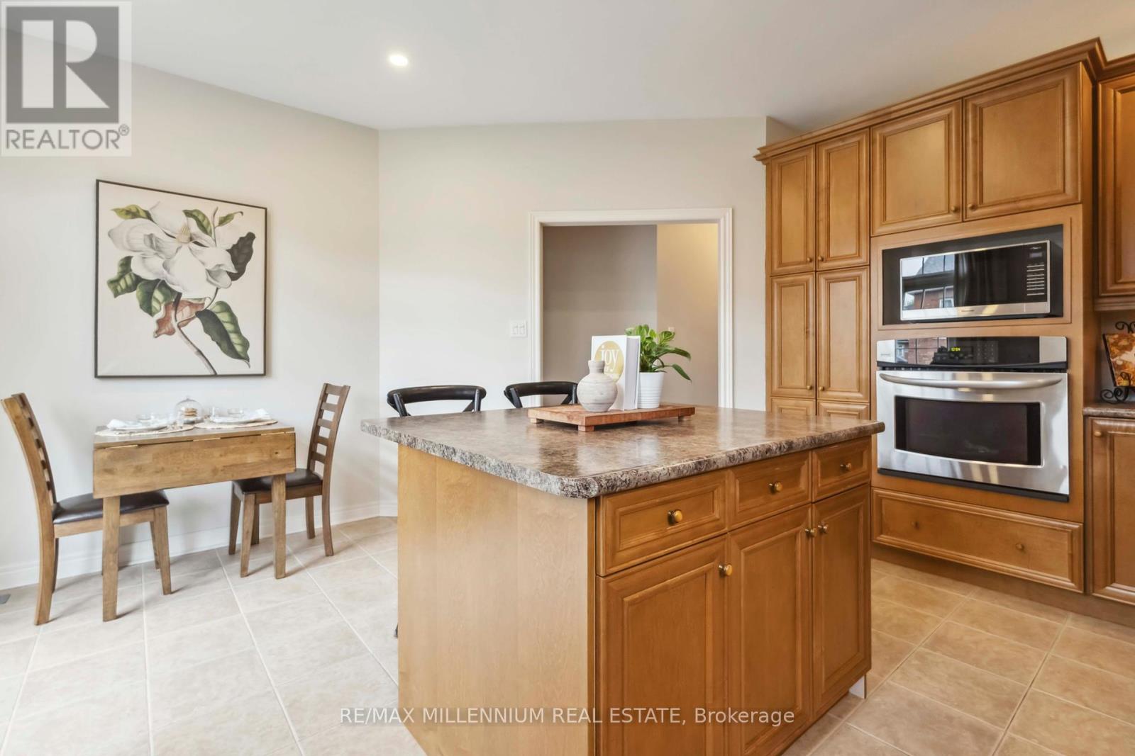 27 Corsham Drive, Whitby, Ontario  L1M 2K5 - Photo 19 - E12175842