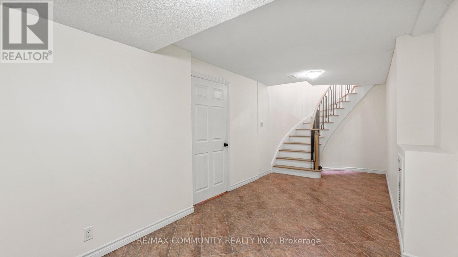 23 Ballgrove Crescent, Ajax, Ontario  L1T 4Z3 - Photo 25 - E12175847