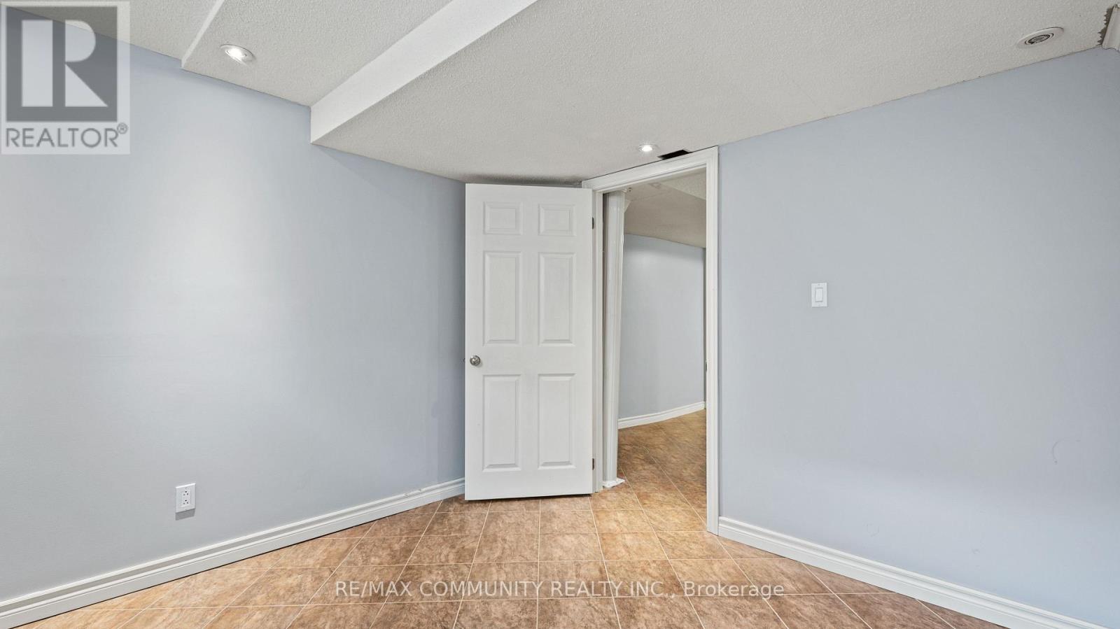 23 Ballgrove Crescent, Ajax, Ontario  L1T 4Z3 - Photo 35 - E12175847