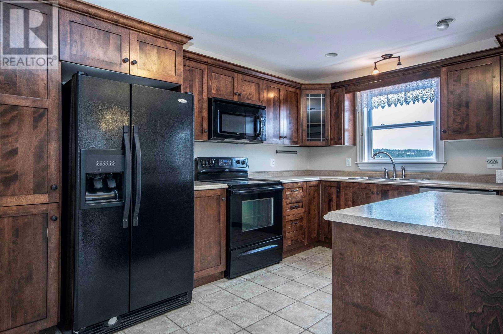 Property at 21 Sedgewick Street image 3