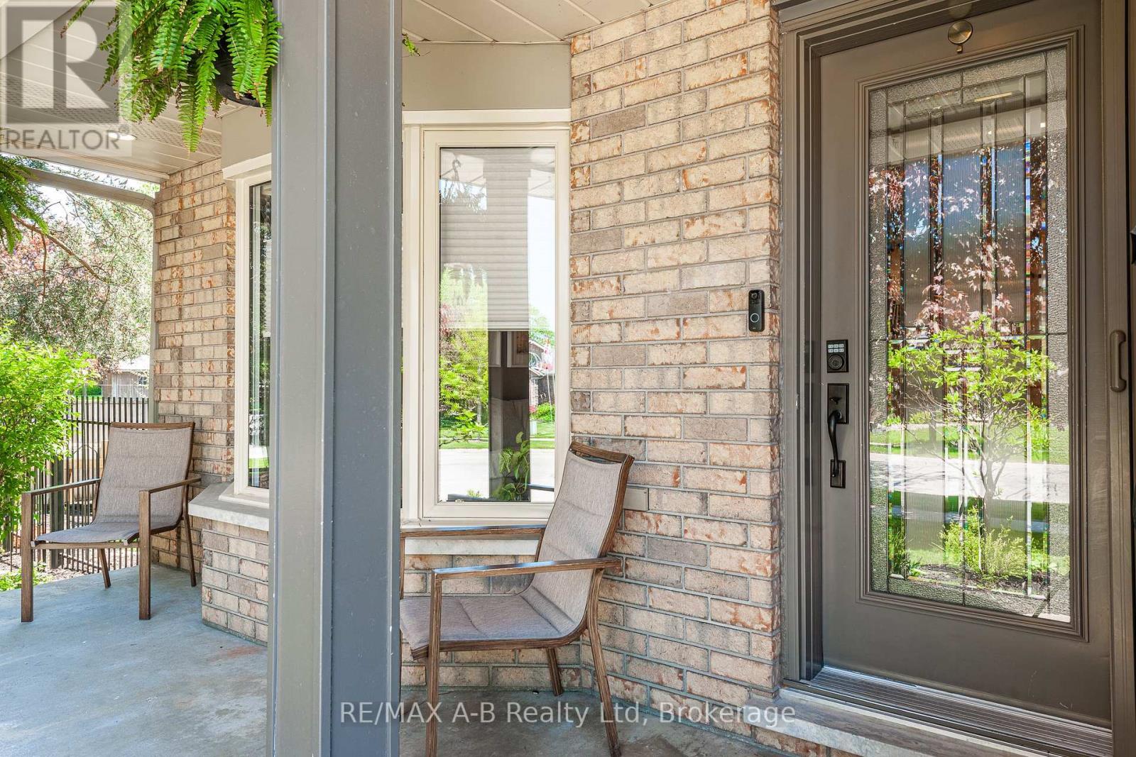 161 Freeland Drive, Stratford, Ontario  N4Z 1G2 - Photo 2 - X12175985