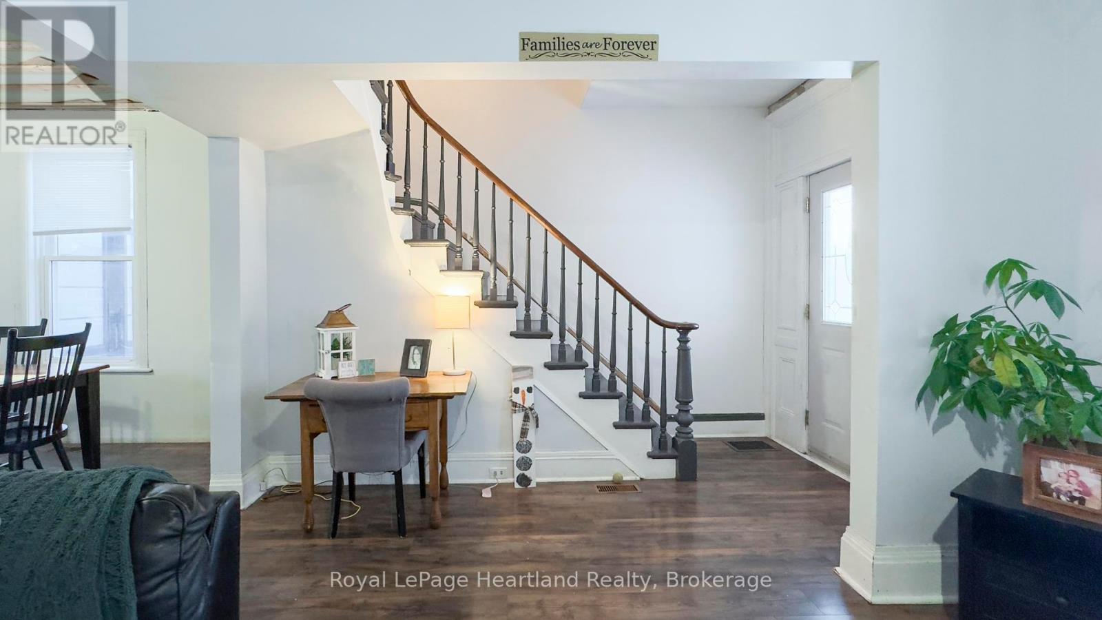 150 Palmerston Street, Goderich, Ontario  N7A 3E8 - Photo 13 - X12176006