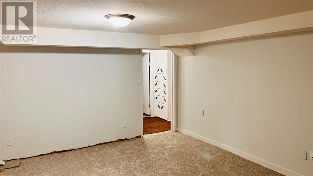 338 4 Avenue E, Bow Island, Alberta  T0K 0G0 - Photo 30 - A2223816