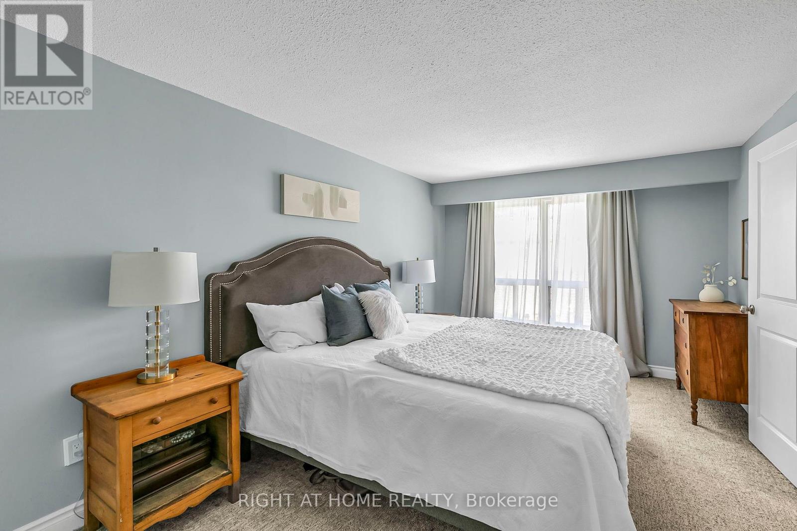 25 Castle Rock Drive, Richmond Hill (North Richvale), Ontario  L4C 5A3 - Photo 21 - N12175770