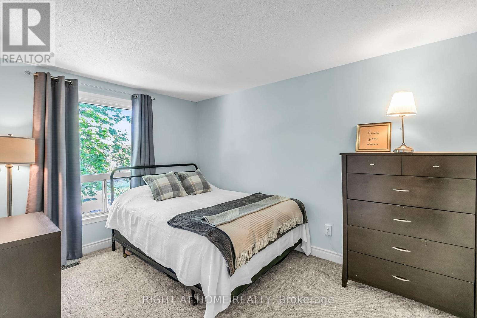 25 Castle Rock Drive, Richmond Hill (North Richvale), Ontario  L4C 5A3 - Photo 24 - N12175770