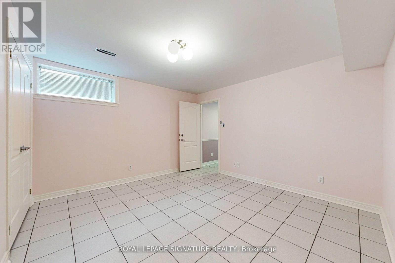 65 Gates Road, Vaughan, Ontario  L4L 8R6 - Photo 37 - N12175776