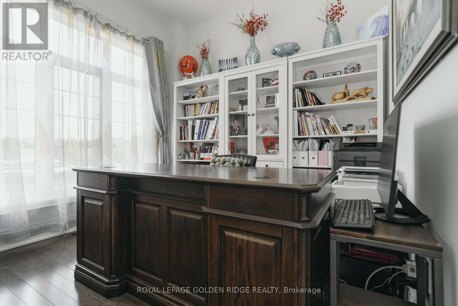 Property at 20 CRANE STREET image 3