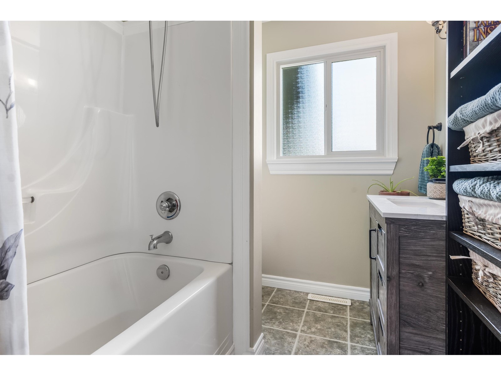 9695 Harrison Street, Chilliwack Proper West, Chilliwack, British Columbia  V2P 4E8 - Photo 20 - R3007112