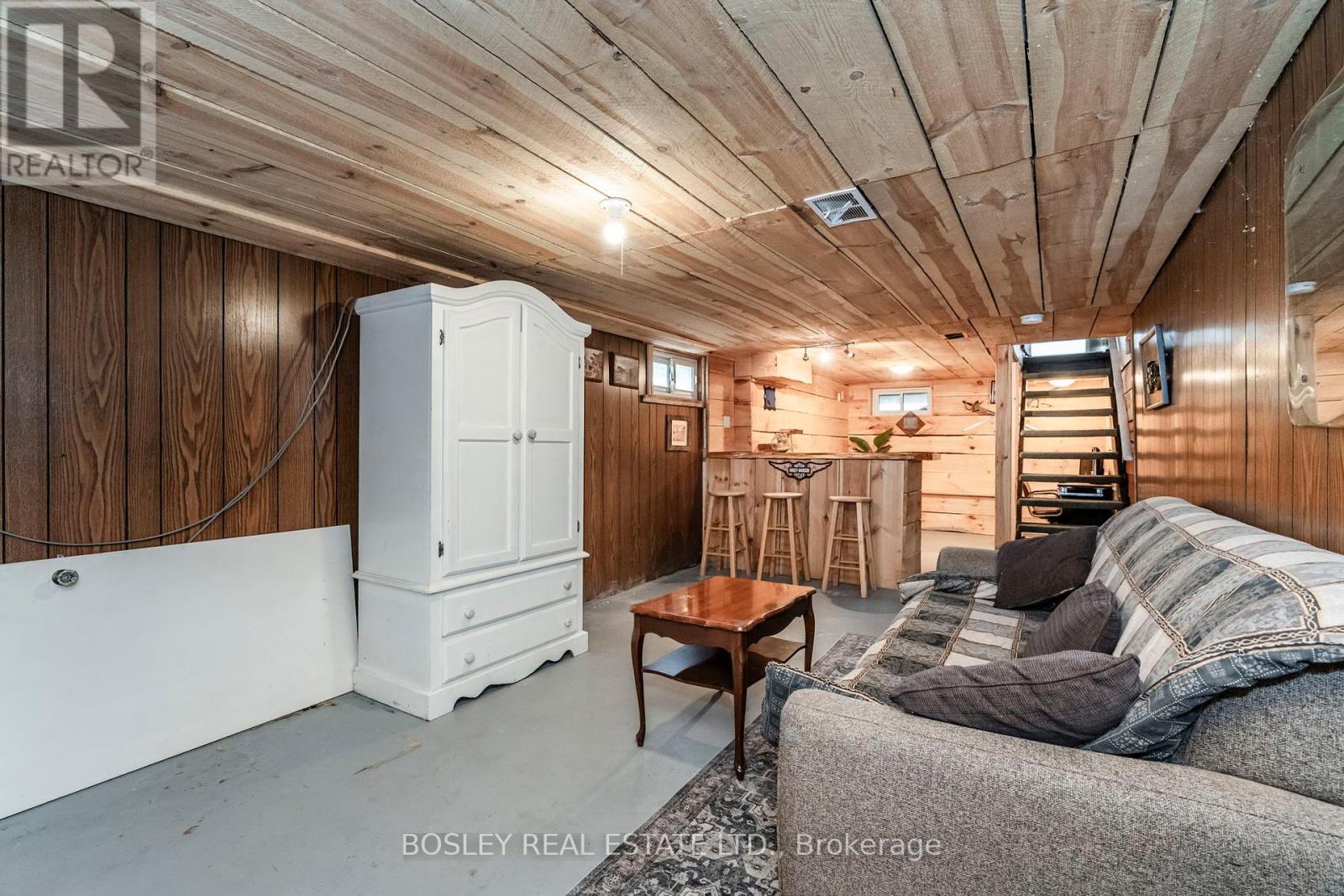 976 Yonge Street, Midland, Ontario  L4R 2E7 - Photo 21 - S12175767