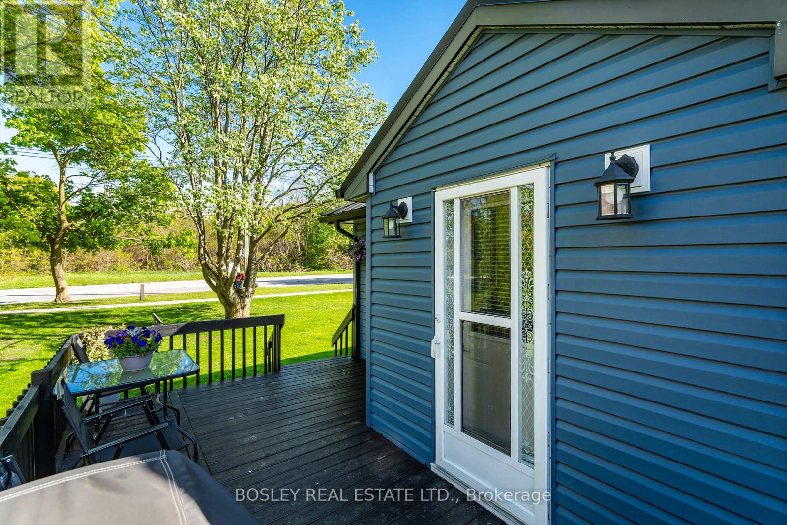 976 Yonge Street, Midland, Ontario  L4R 2E7 - Photo 23 - S12175767