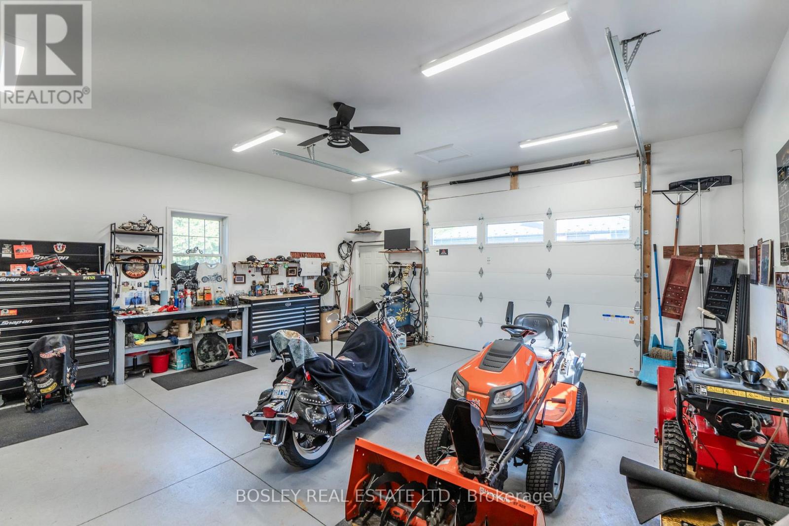 976 Yonge Street, Midland, Ontario  L4R 2E7 - Photo 27 - S12175767