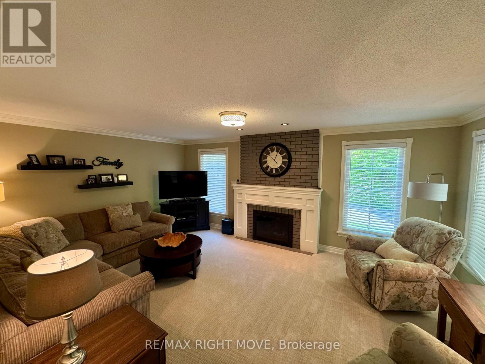 1897 Marchmont Road, Severn (Marchmont), Ontario  L3V 6H2 - Photo 6 - S12175812