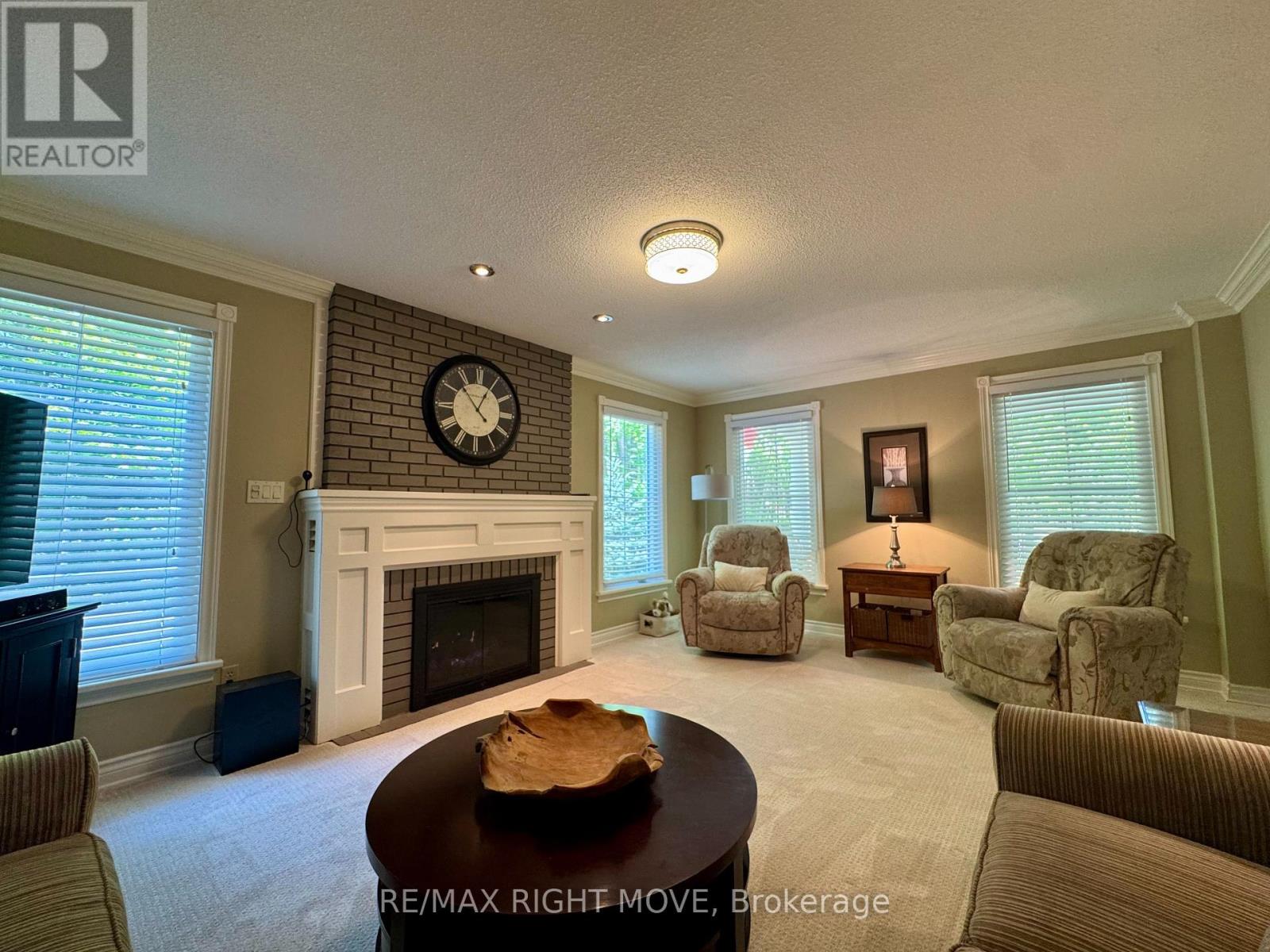 1897 Marchmont Road, Severn (Marchmont), Ontario  L3V 6H2 - Photo 7 - S12175812